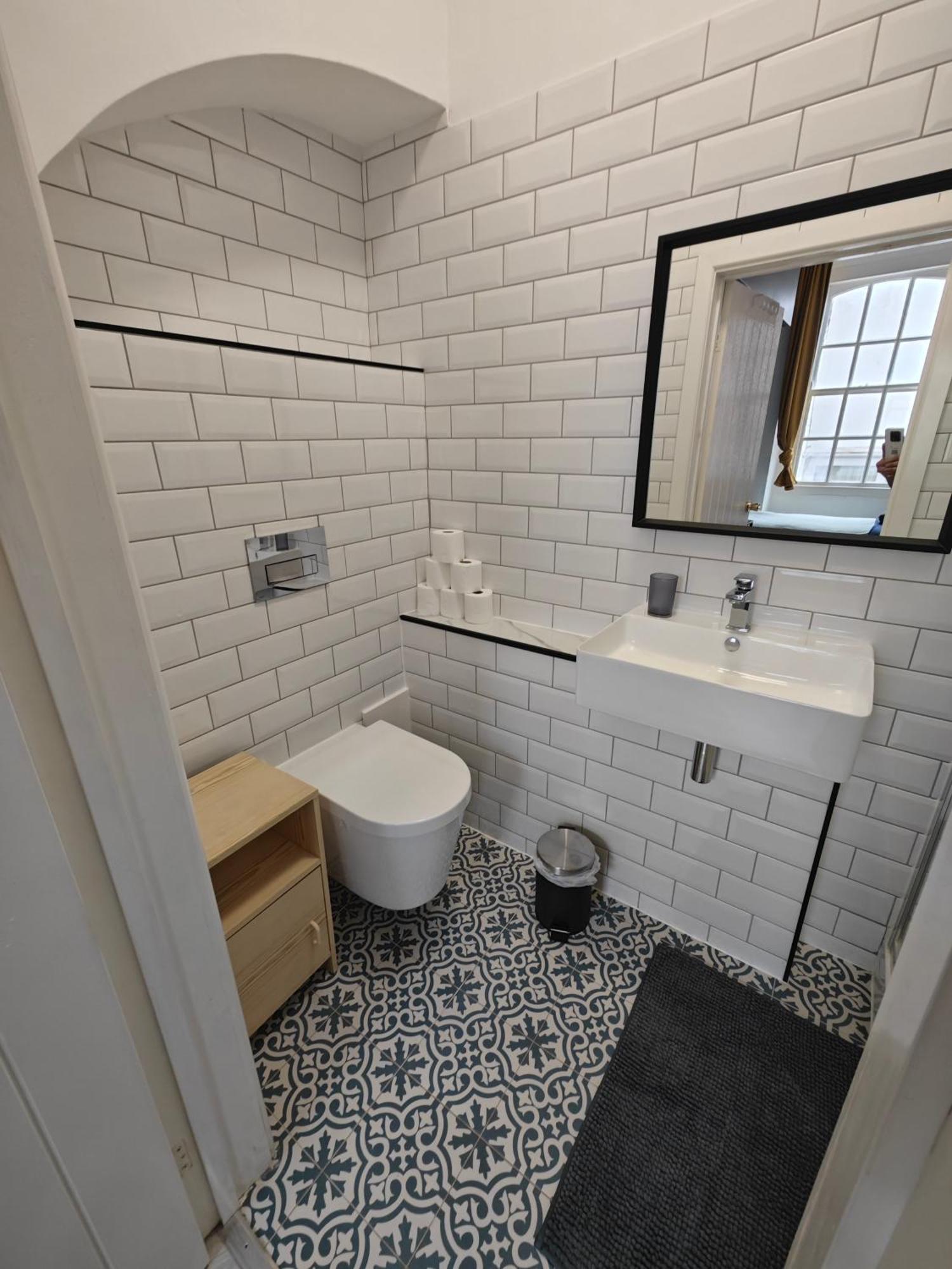 2 Bedroom 2 Bathroom Apartment In Old St - Shoreditch - Zone 1 London Kültér fotó